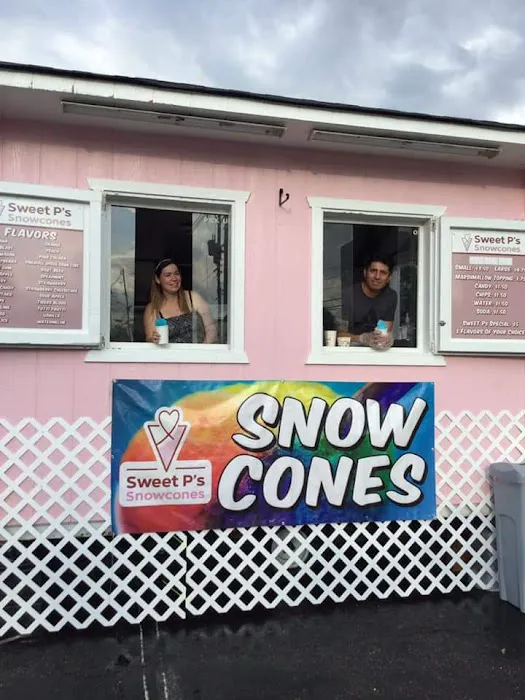 Sweet P's Snowballs & Treats Picture 1