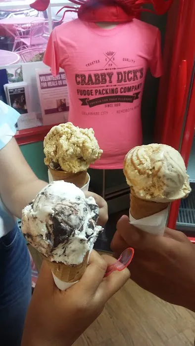 Ice Cream Parlor Picture 1
