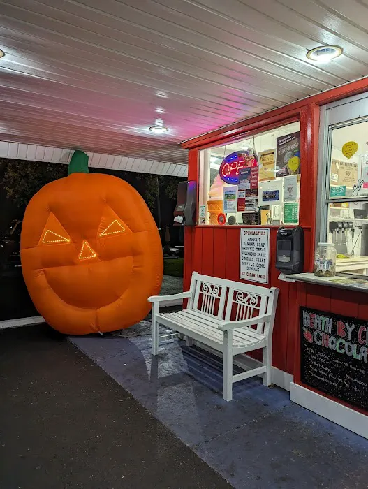 Cherry Top Dairy Bar Picture 4