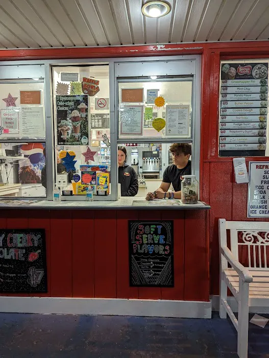 Cherry Top Dairy Bar Picture 6