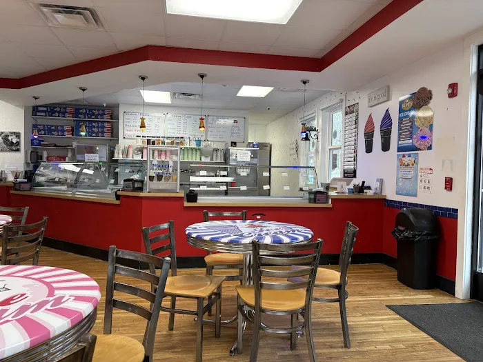 Frozen Caboose Ice Cream Picture 4