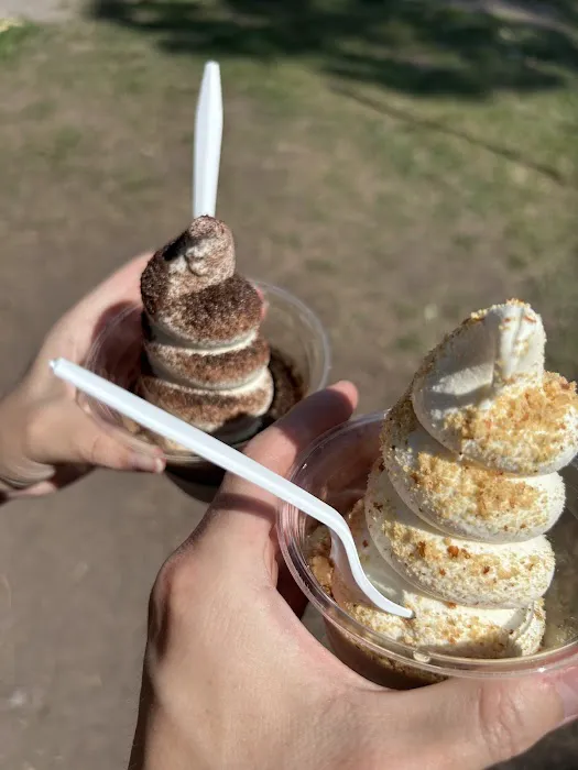 The Rolling Cones Picture 3