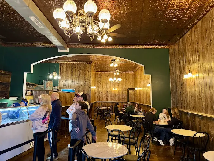 The Parlor at Trailside Treats Creamery Production Facility Picture 2
