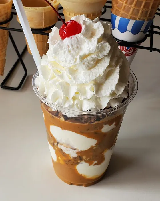American House Ice Cream Shack Picture 6