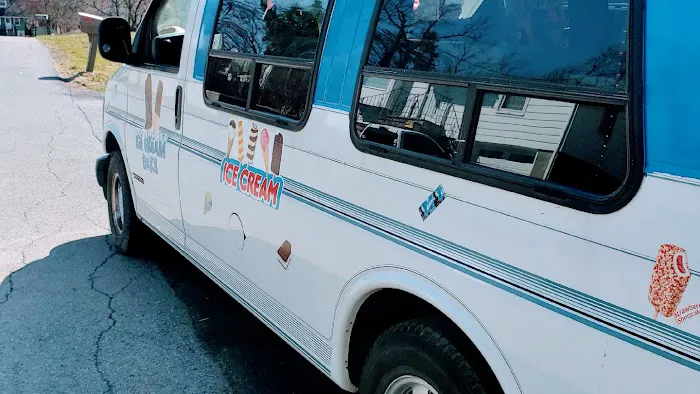 MR. COOL INC ICE CREAM TRUCK Picture 10