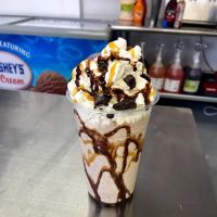 GiGi's Frozen Treats and Water ice ico