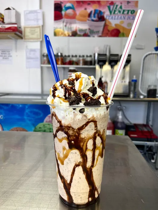 GiGi's Frozen Treats and Water ice Picture 6