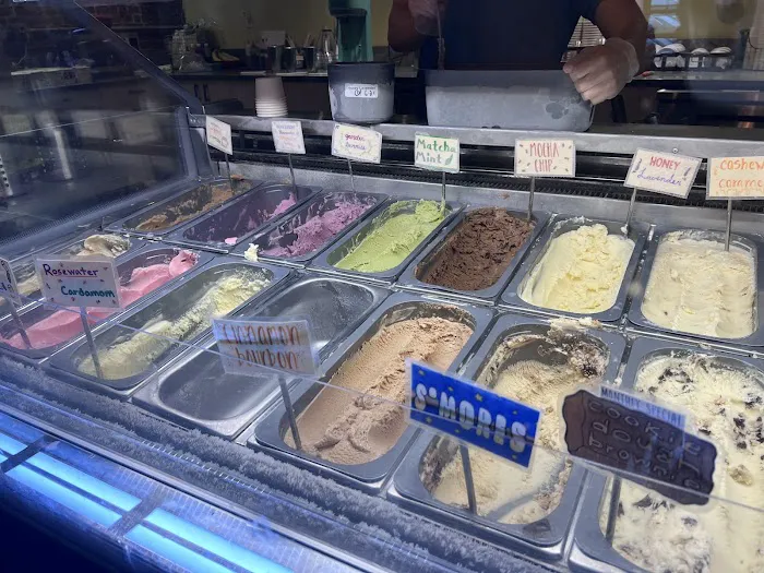 Owowcow Creamery Picture 10