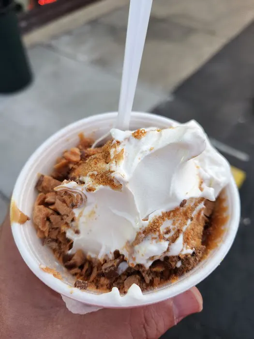 Barones Waterice & Ice cream Picture 3