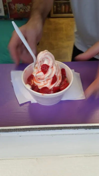 Barones Waterice & Ice cream Picture 7