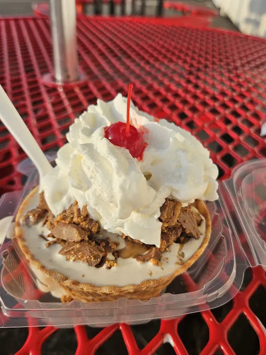 Richman's Ice Cream Picture 4