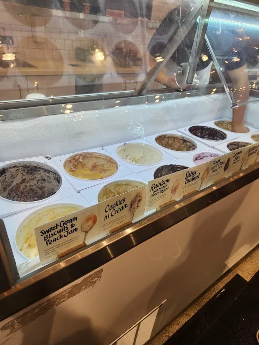 Jeni's Splendid Ice Creams Picture 8