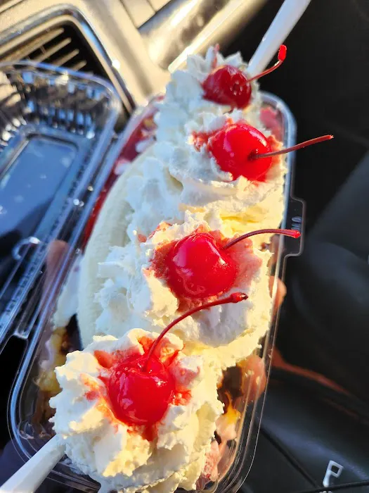 Richman's Ice Cream Picture 10