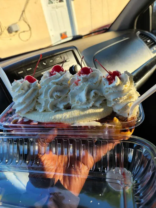 Richman's Ice Cream Picture 8