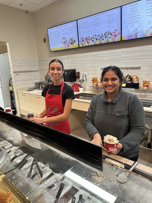 Cold Stone Creamery Picture 3