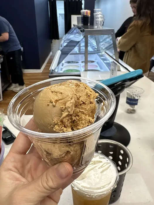 Sweet Parlor Small Batch Ice Cream Picture 4
