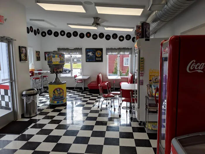 Thee Ice Cream Parlor Picture 1