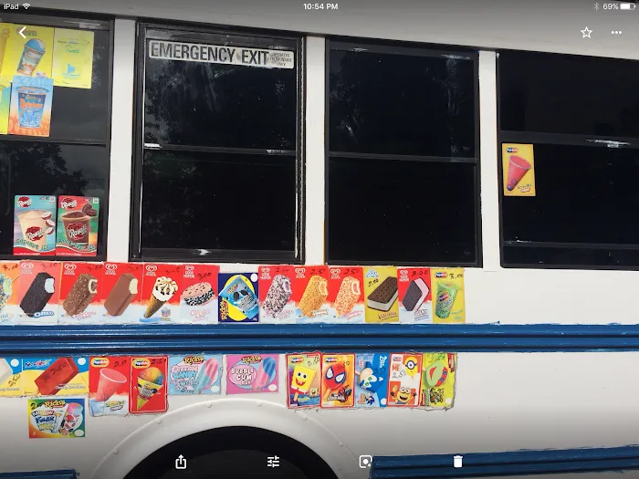 Bridgeville Ice Cream truck Picture 9