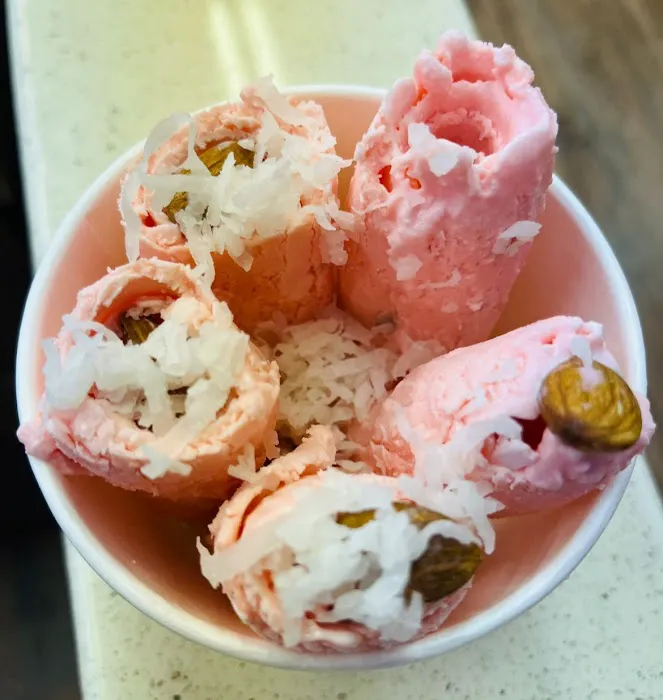 Little Egypt Bubble tea & ice cream rolls Picture 4