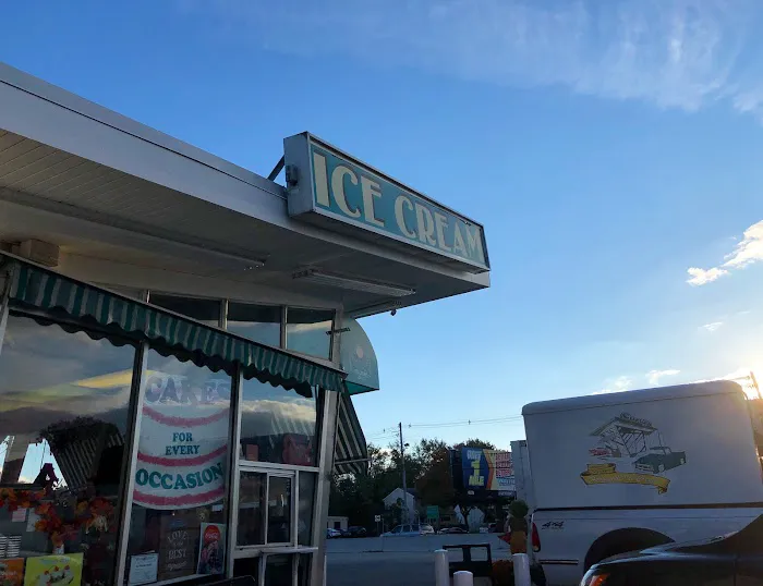 Curly's Ice Cream Picture 4