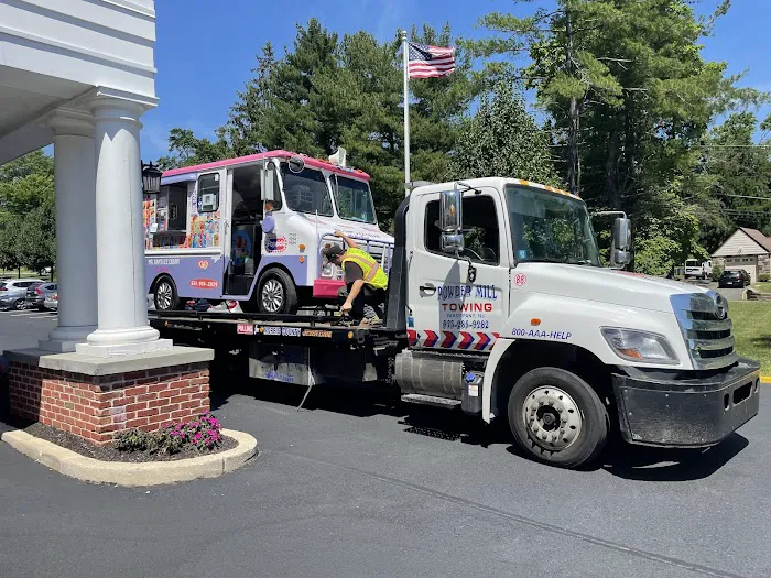 Mr. Sams Ice Cream Truck Picture 2