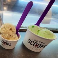 Seven Scoops & Sips ico