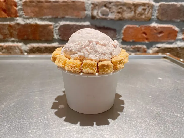 Boza Creamery Picture 8