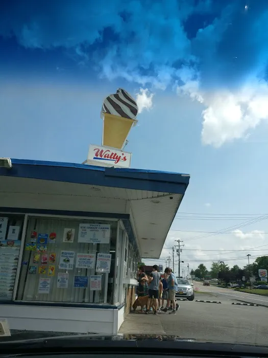 Wally's Ice Cream Parlor II Picture 10