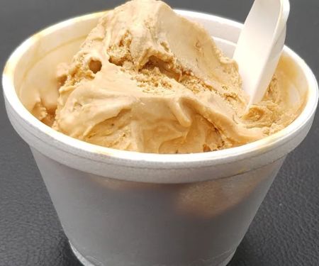 Suzy's Sips & Scoops