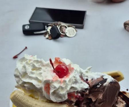 Treats & Tiques