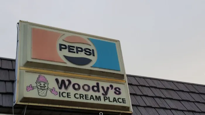 Woody's Ice Cream Place Picture 9
