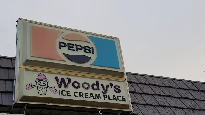 Woody's Ice Cream Place Picture 10
