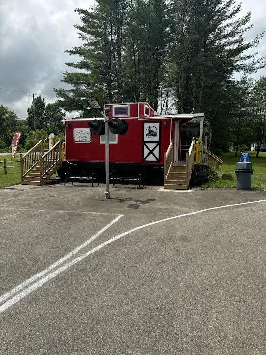 Li’l Red Caboose Picture 5