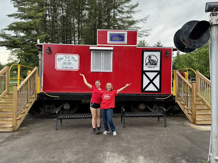 Li’l Red Caboose Picture 6