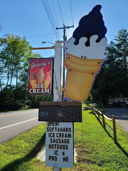Granny's Ice Cream Shanty Picture 2