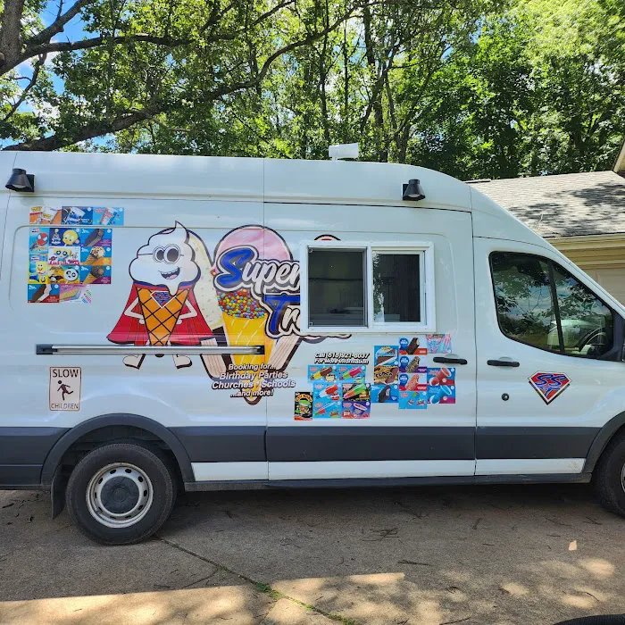 Super Sweet Treats Ice Cream Truck Picture 3