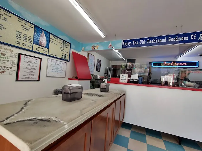 Shady Side Soft Serve Ice Cream Picture 1