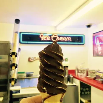 Shady Side Soft Serve Ice Cream Picture 8