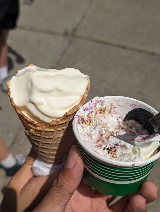 Beacon Creamery Picture 4