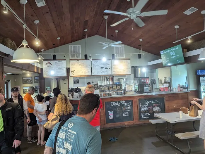 Zoe's Ice Cream Barn Picture 9