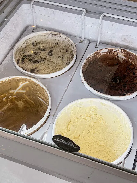 Sweet Dreams Organic Ice Cream Picture 7