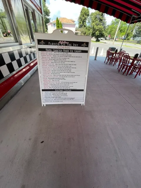 Sawyer Ice Cream Company Picture 5