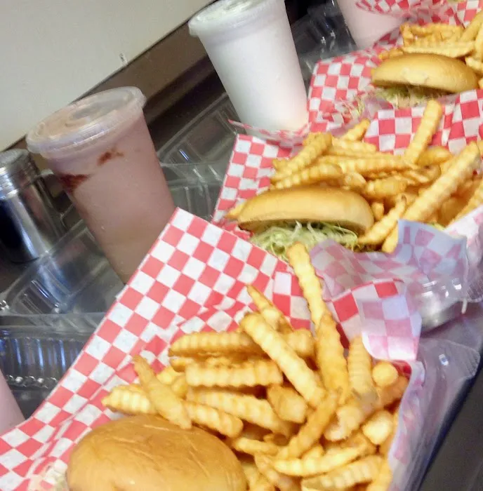 Joe's Dairy Bar & Grill Picture 8