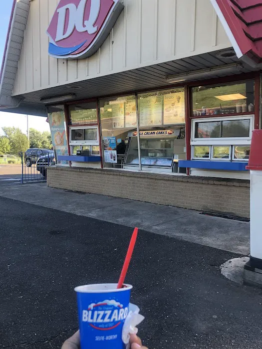 Dairy Queen (Treat) Picture 2