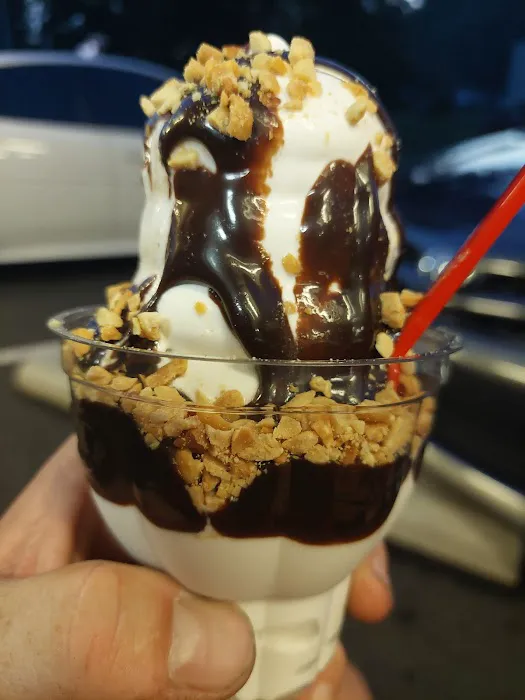 Dairy Queen (Treat) Picture 8