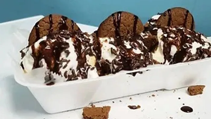 Dreams Ice Cream Factory At Glenside LLC Picture 3
