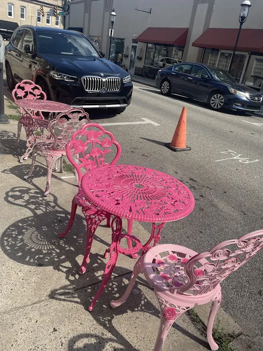Grandma Jannah’s Ice Cream Parlor Picture 7