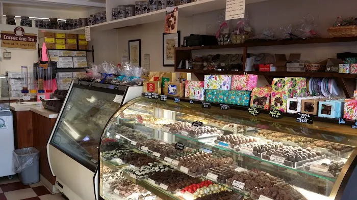 Uncle Ed's Creamery Picture 8