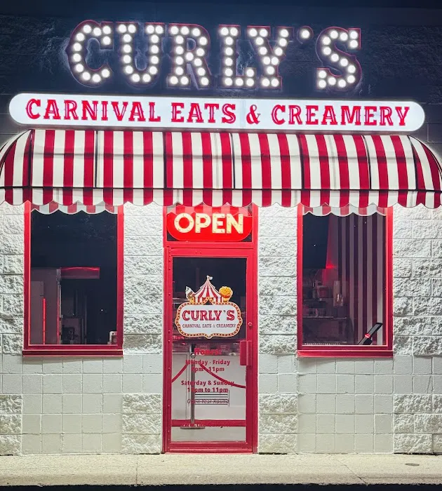 Curly’s Carnival Eats and Creamery Picture 4