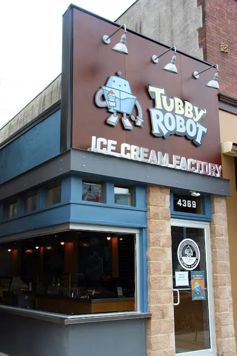 Tubby Robot Ice Cream Factory Picture 6